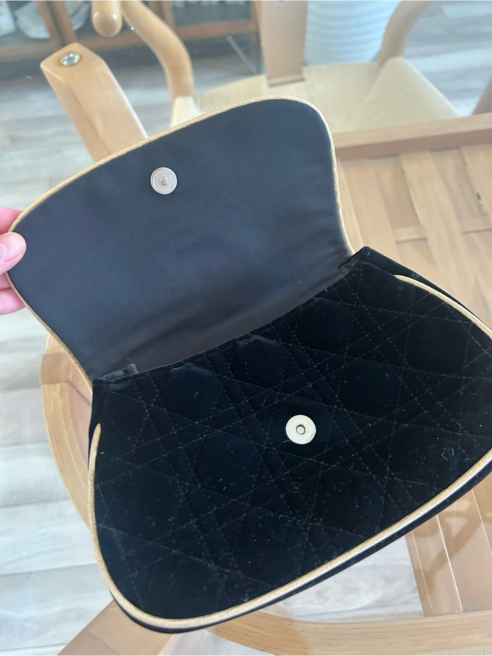 Dior Black Velvet Cosmetic Pouch - Picture 5 of 11